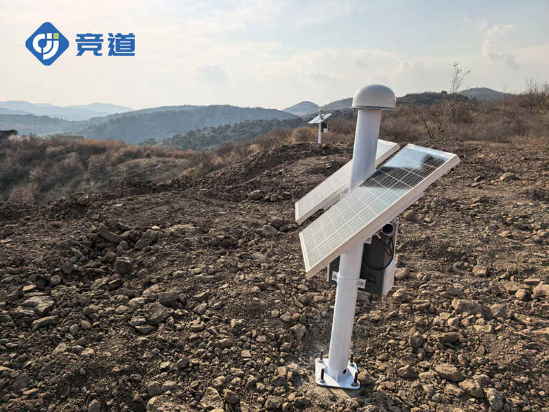 山地區域GNSS位移監(jiān)測站安裝案例